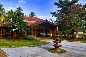 Ngoại thất
