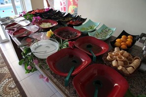 お食事