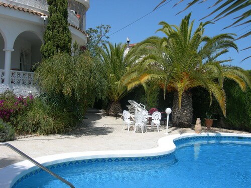 SPECIAL OFFER! -10% Superb Villa with pool - sea and lake view