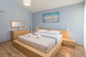 6 chambres, fer et planche à repasser, Wi-Fi gratuit