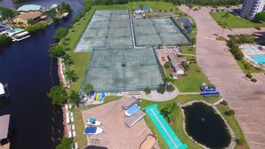 House, 1 King Bed (Beach & Tennis 4408) | Property grounds - Beach & Tennis 4408 (Bonita Springs)