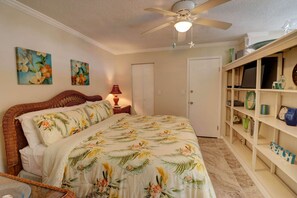 Condo (Beach & Tennis 1301) | 1 bedroom