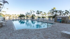 House, 1 Queen Bed (Beach & Tennis 3801) | Outdoor pool - Beach & Tennis 3801 (Bonita Springs)