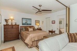 House, 1 Queen Bed (Beach & Tennis 3801)