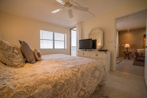 Condo (Shamron Beach 507) | 2 bedrooms, iron/ironing board, WiFi - Shamron Beach Condo 507 (Fort Myers Beach)