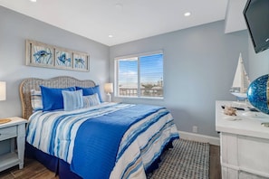 Condo (Castle Beach 405) | 2 quartos, acesso à internet