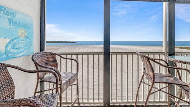 Condo (Castle Beach 405) | Extérieur