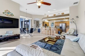 Talo (1526 SW 49th Terrace) | Ulkopuoli