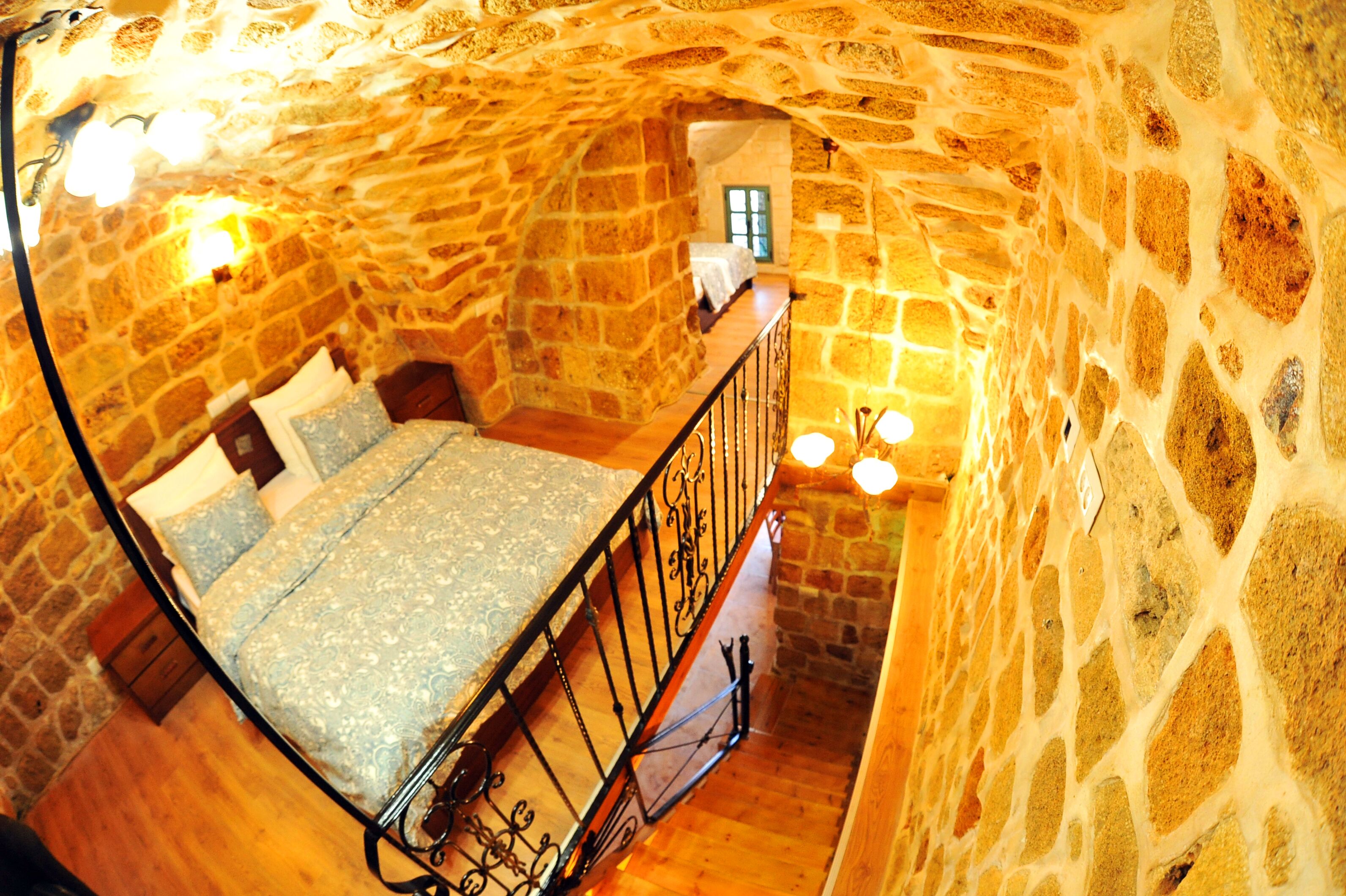 2 Schlafzimmer, Zimmersafe, Bügeleisen/Bügelbrett, WLAN