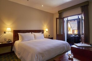 Room - Hotel Costa del Sol Trujillo Centro (Trujillo)
