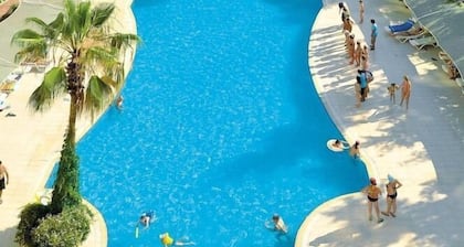 Asrin Beach Hotel