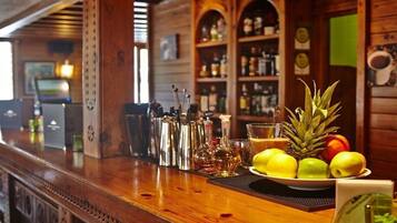 Bar (in der Unterkunft)