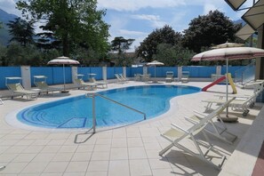 Outdoor pool - Angelini (Bellaria-Igea Marina)