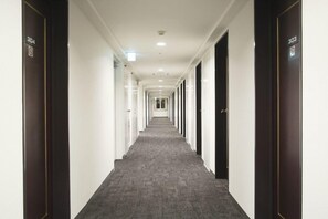Interior - Grand City (Tokyo)