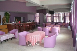 Bar (en la propiedad)