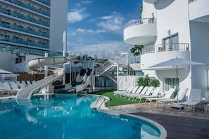 Piscina externa