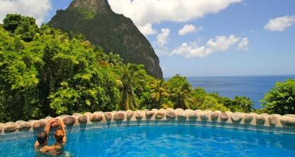 Stonefield Estate Villa Resort