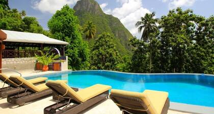 Stonefield Estate Villa Resort