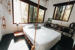 Family Tree House, Garden View