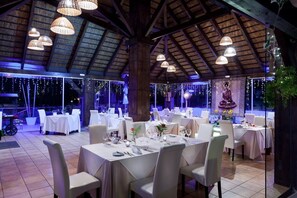 Restaurant - The View Hotel Resort (La Oliva)