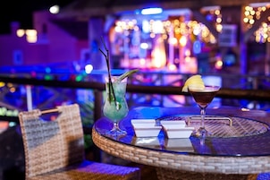 Bar (en el alojamiento)