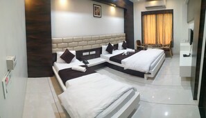 Standard-Dreibettzimmer | Kostenloses WLAN