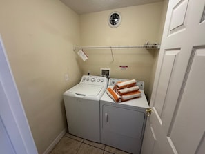 Villa, Multiple Beds, Private Pool, Pool View | Laundry