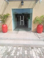 Entrada de la propiedad