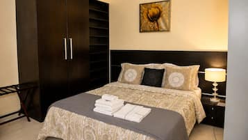 Departamento Premium, 1 habitación | Ropa de cama de alta calidad y caja de seguridad en la habitación