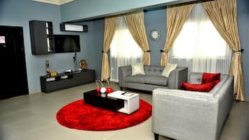 Presidential Apartment, 2 Bedrooms | Living room