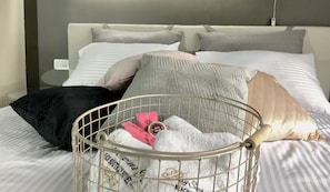 Quarto econômico, 1 cama de casal | Roupas de cama antialérgicas