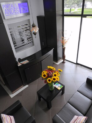 Reception - Hotel Portal de los Andes (Bogotá)