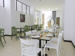 Free daily English breakfast - Hotel Portal de los Andes (Bogotá)