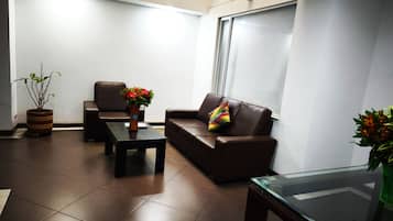 Televisión LED de 32 pulgadas con canales por cable y televisión