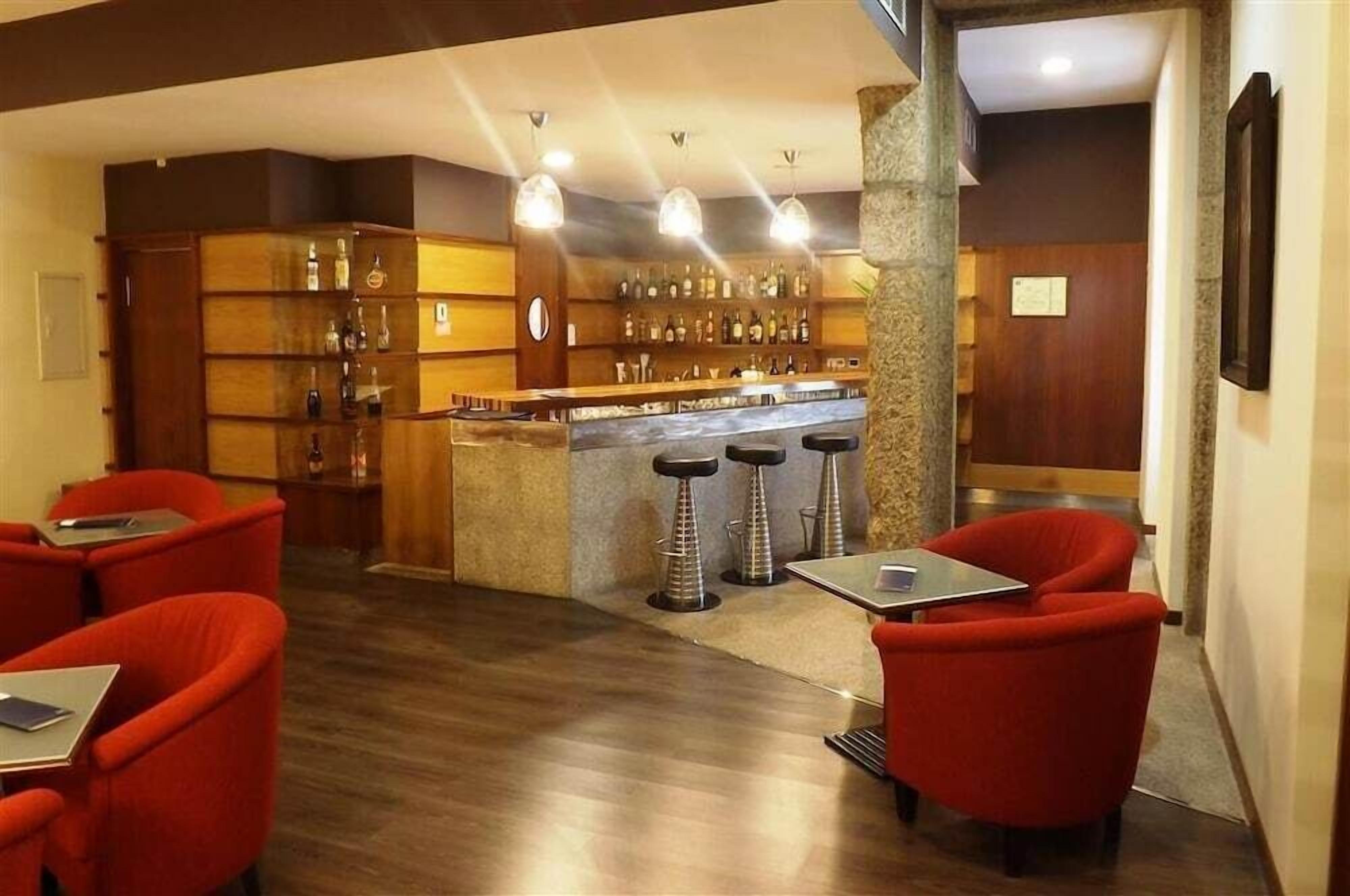 بار (في المنشاة)