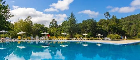 Indoor pool, outdoor pool
