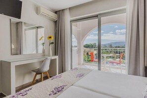 Unclassified image, 4 of 92, button - Sunrise Zante - Adults Only Hotel (Zakynthos)