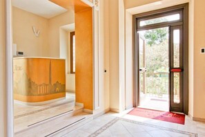 Interior - Il Villino (Rome)