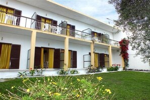 Exterior - Firefly Hotel (Corfu)