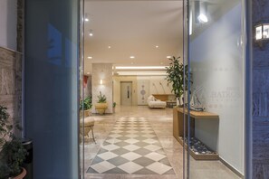 Lobby - Albatros Hotel (Corfu)