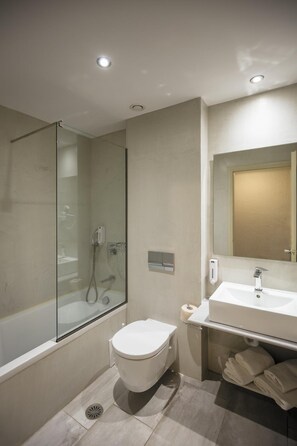 Bathroom - Albatros Hotel (Corfu)