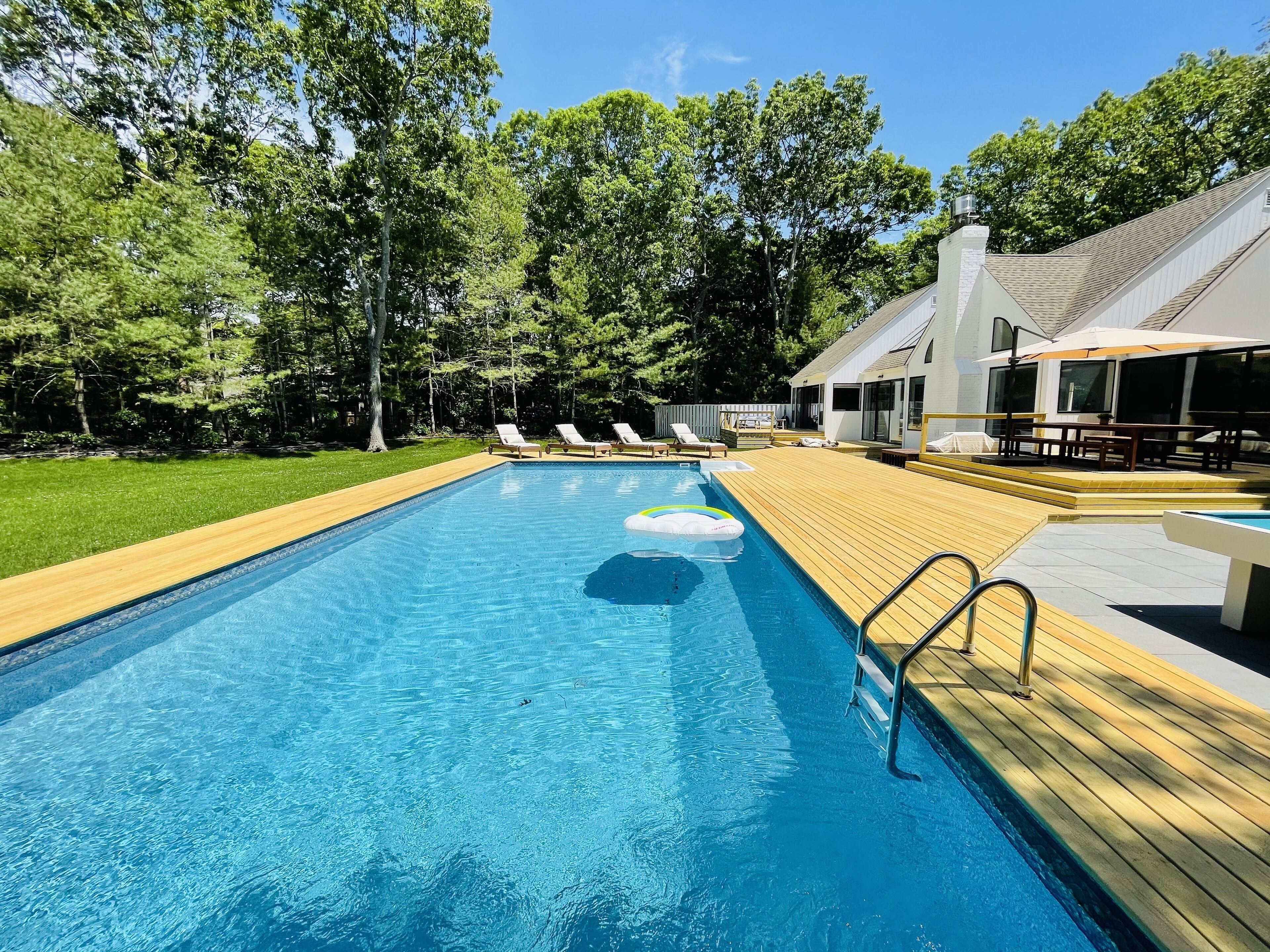 Private Luxury East Hampton Oasis w/ Pool