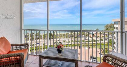 Direct 10th Floor Gulf View, Dazzling Sunsets! Beach Gear, Wi-Fi & Over $100 Free Daily Activities!
