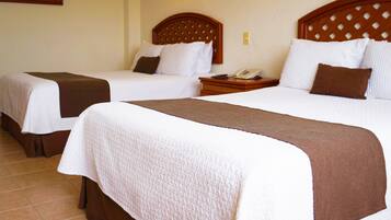 Zimmersafe, Bügeleisen/Bügelbrett, kostenloses WLAN