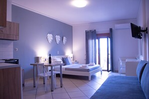 Living area - Horizon Apartments Platanias (Platanias)
