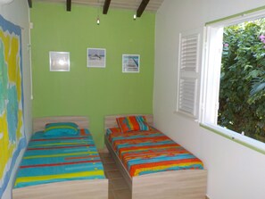 2 chambres, fer et planche à repasser, Wi-Fi, literie fournie
