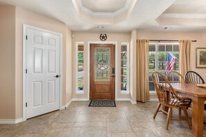 Interior - Amazing lakefront on Canyon Lake in Hill Country. Giant backyard! Extra beds! (Canyon Lake)