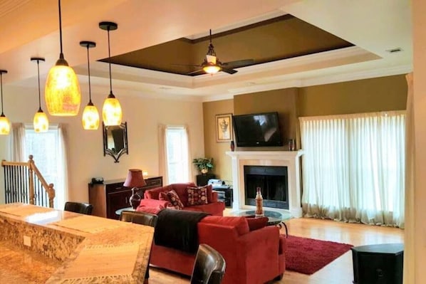 Smart TV, fireplace, stereo, offices