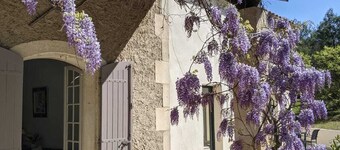 Charming house with swimming pool in the quiet Alpilles for 6 to 10 people