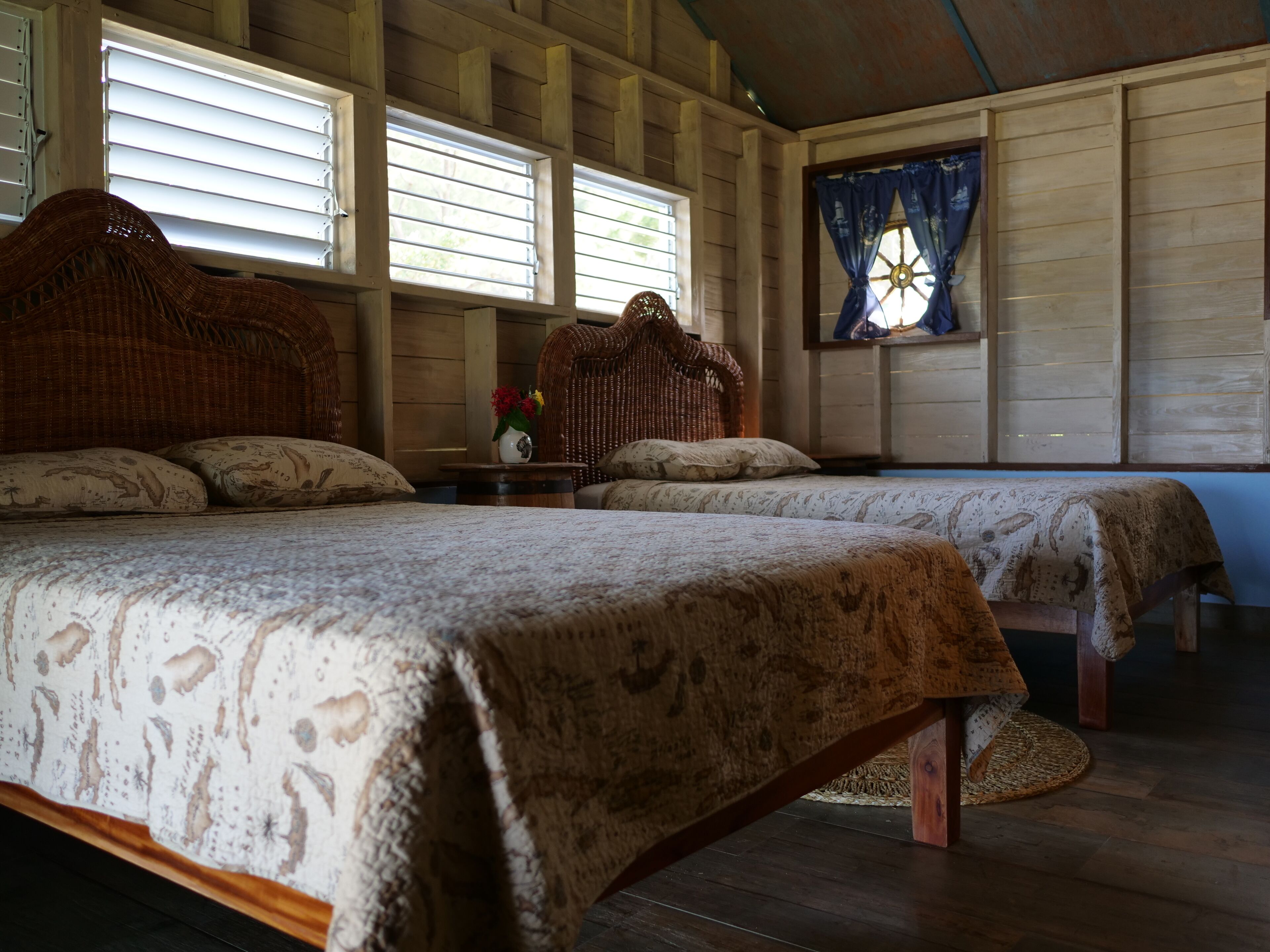 2 habitaciones, wifi gratis y ropa de cama 